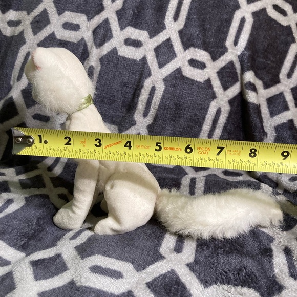 Duchess Cat Disney The Aristocats Plush Sitting Cat - Picture 14 of 16